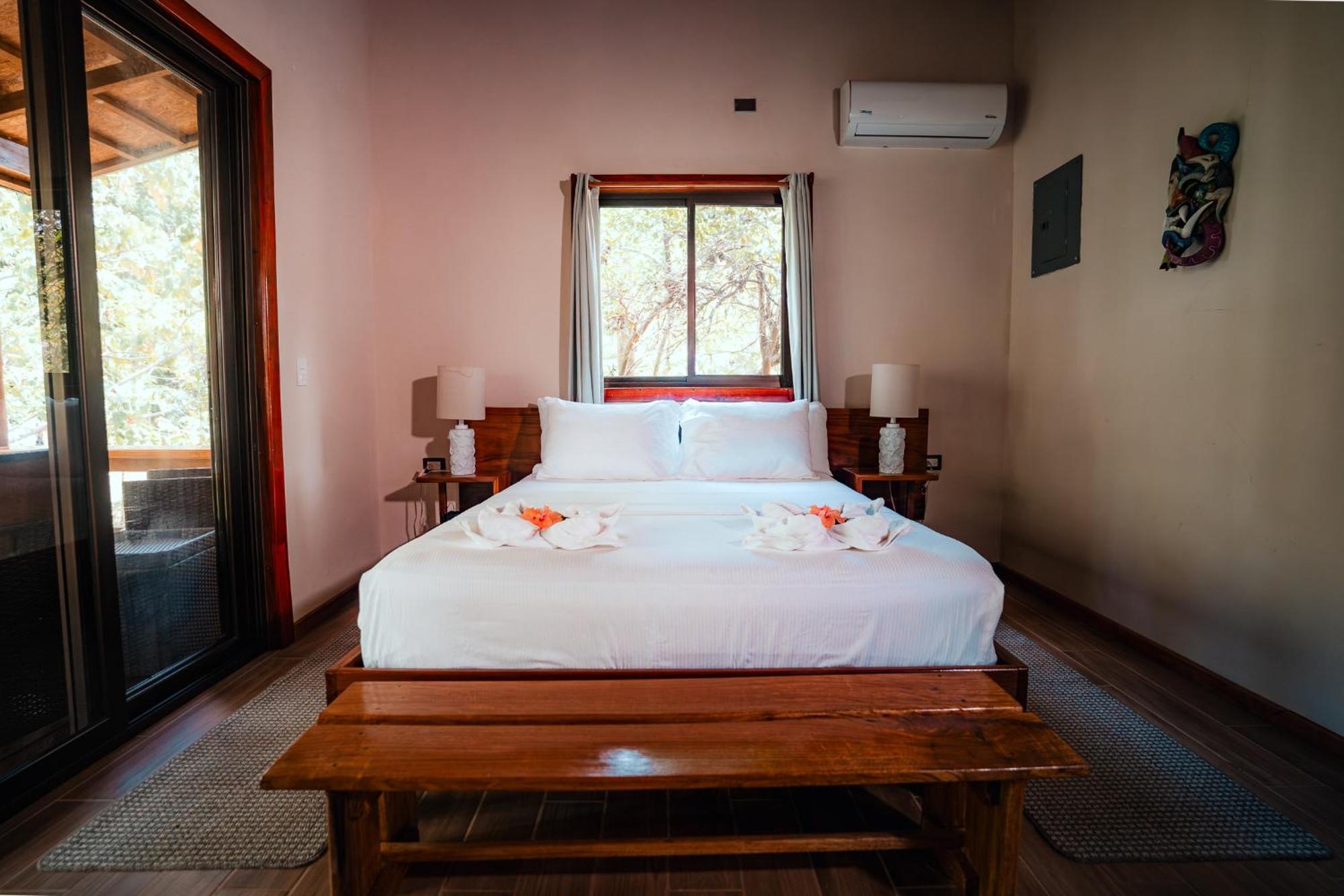 Natural Drake Bay Hotel Boutique Room photo